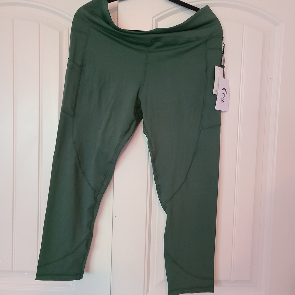 ZYIA Active Forest Green Leggings